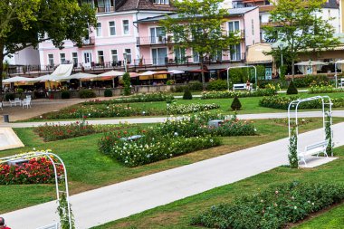 Bavyera, Almanya 'da Bavyera eyaletinde yer alan bir gül bahçesi.