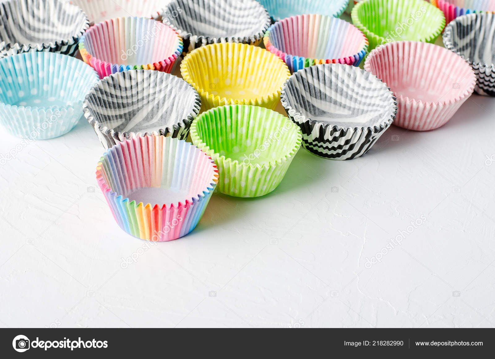 Paper Capsules Cupcake Form Baking Cake White Background Stock