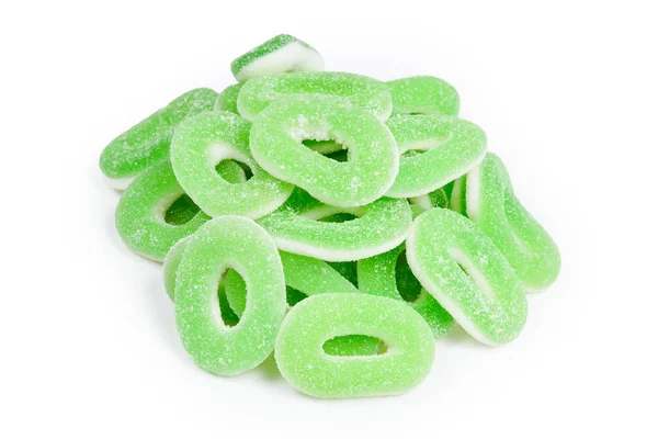 Groene Gummy snoepjes ringen geïsoleerd op wit. Bovenaanzicht. Jelly SW — Stockfoto