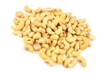 Beyaz arkaplanda kaju rengi izole edilmiş