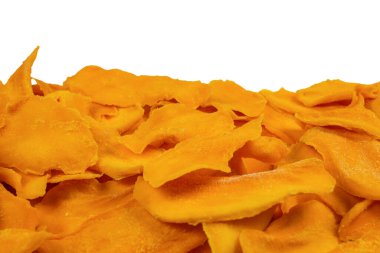 Tatlı mango dilimleri arka planda. Üst görünüm. 