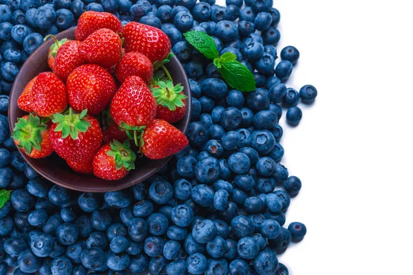 Blaubeeren Und Erdbeeren Hintergrund Ansicht Von Oben — Stockfoto