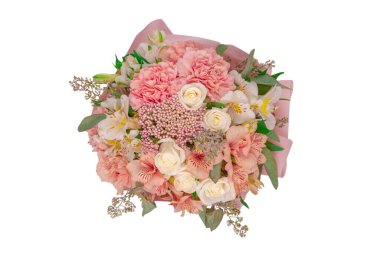 Pembe ambalaj kağıdında yumuşak pembe çiçekler.. 