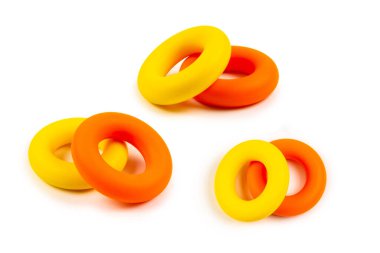 Sarı ve turuncu genişletici beyaz arkaplanda izole edilmiş. Üst görünüm. 