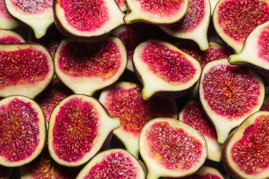 Lezzetli incir arka planı. Üst Manzara. Dilimler.  