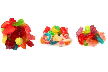 Çeşit çeşit şekerleme. Üst Manzara. Jöleli şekerler. Beyazda izole edilmiş.