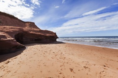 Gök gürültüsü Cove kayalar Prince Edward Island Kanada