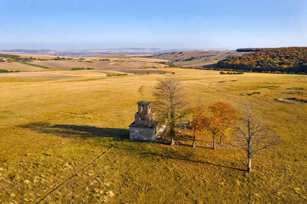 Construcción Torre Abandonada Colina Otoño — Foto de Stock