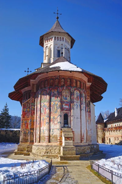 Mural paintings at Moldovita monastery church — Stock Photo, Image