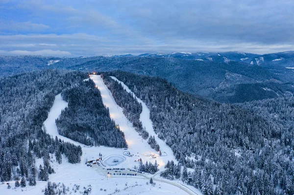 Borsec skigebiet in rumänien im winter — Stockfoto