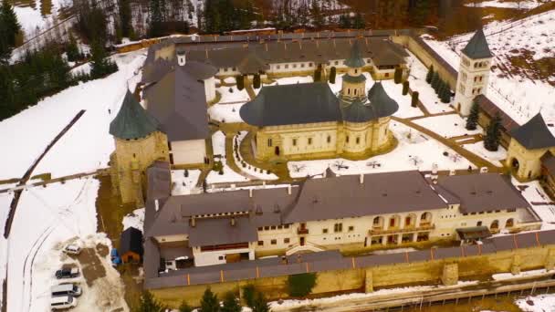 Drone flying above Putna monastery — Stock Video