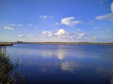 Tuna Deltası 'nda göl manzarası