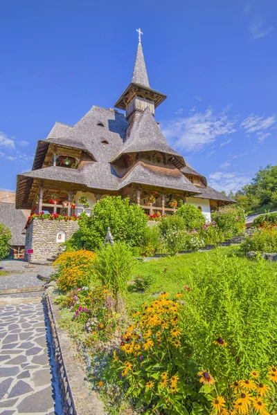 Barsana maison de monastère en bois — Photo