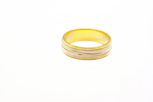 Goldener Ring gelb und weiß — Stockfoto