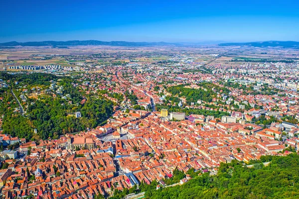 Flygfoto över staden Brasov — Stockfoto