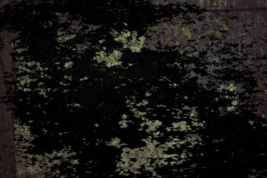 Teneke üzerinde oy dokulu duvar sonra grunge yırtık poster. Yırtık gazete