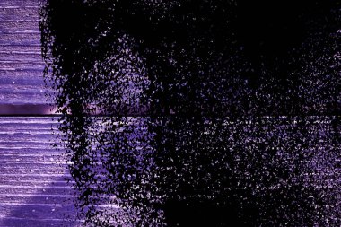 Grunge tasarım mock-up kırık doku veya karanlık kağıdı arka plan için ahşap yüzey