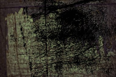 Teneke üzerinde oy dokulu duvar sonra grunge yırtık poster. Yırtık gazete