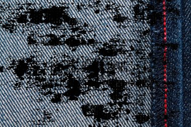 Kirli Denim doku kot arka plan için kırmızı dikiş ile