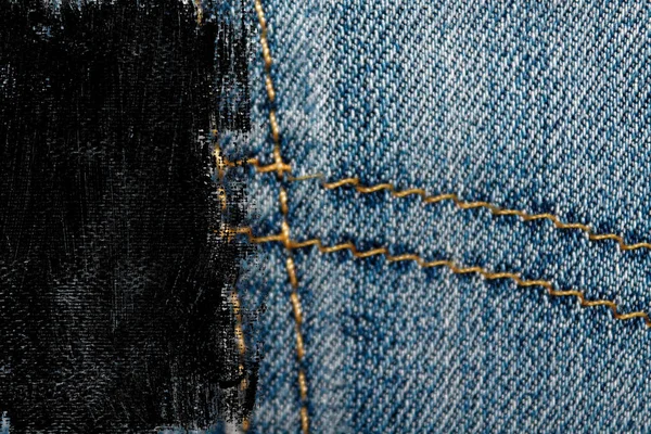 Smutsiga grunge närbild av föråldrade blå jeans ficka Denim konsistens, makro bakgrund för webbplats eller mobila enheter — Stockfoto