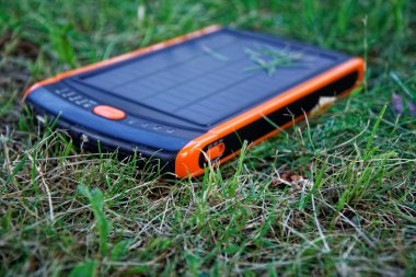 Güneş elektrik enerjisi jeneratör saf enerji, iş kavramı