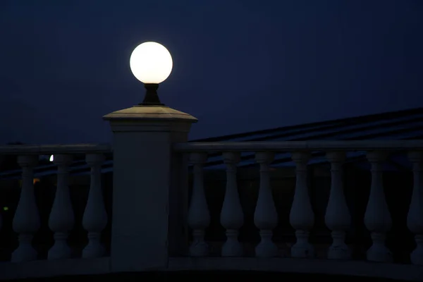 Streetlight halogen lamp, night illumination.