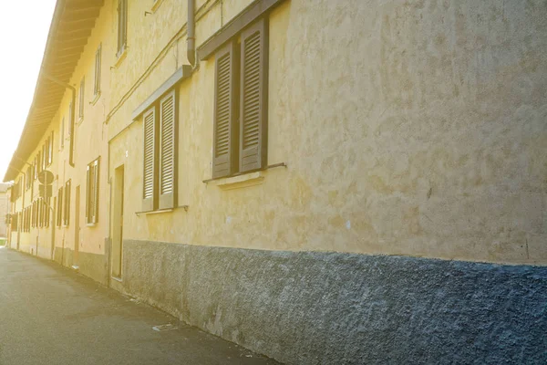 Vecchia strada acciottolata in Italia — Foto Stock