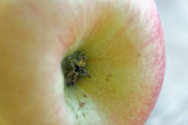 Kırmızı lezzetli elma yakın çekim