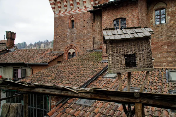 Dachówki, stare średniowieczne dachówkę, Hdr strzał z. — Zdjęcie stockowe