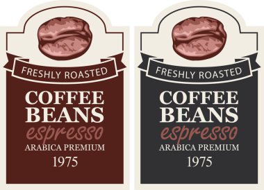 Taze kavrulmuş kahve çekirdekleri için etiketler vektör kümesi. Kahve çekirdeği ve yazıt Espresso figürlü çerçevesindeki retro tarzı şeritte içeren kahve etiketleri.