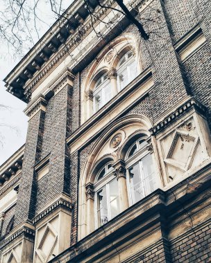 Duvar Mcdaniel College Budapeşte, Macaristan