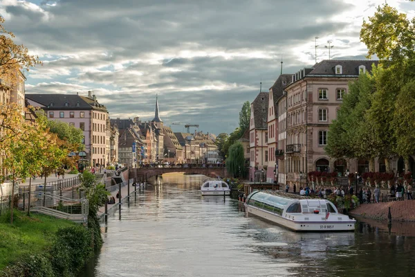 Strasburg Francja Września 2018 Roku Stolica Europy Słynny Statek Turystyczny — Zdjęcie stockowe