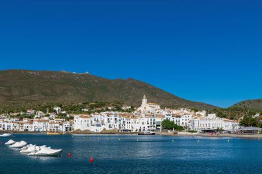 Kadaques, İspanya. 16 Haziran 2019. Alt Empord Belediyesi, Katalonya 1958 Marcel Duchamp, yazlık evini Kadaquess 'te kurdu. Sürrealist ressam Salvador Dal 1948 yılında New York' tan döndü.