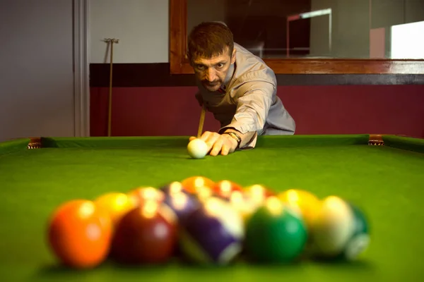 Biljart Speler Begint Spelen Van Biljart Spel Snooker Met Eerste — Stockfoto