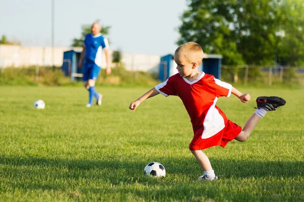 Years Old Boy Shooting Soccer Ball Soccer Sport Training Outdoors — Stock Photo, Image