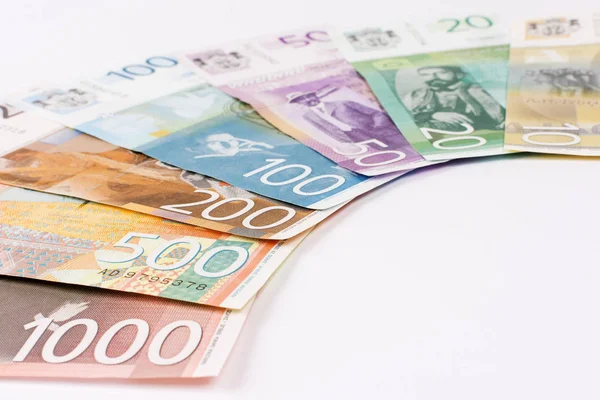 Bancnotele Dinarului Sârb Monedă Hârtie Fundal Alb — Fotografie, imagine de stoc