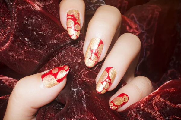 Manicure unghie rosse — Foto Stock