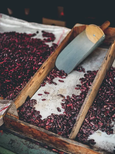Red kidney beans and scoop at georgian market — Stock Photo