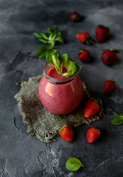 Delicious Detox Strawberry Smoothie Rustic Wooden Board — Stock Photo, Image