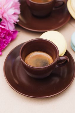 kahverengi fincan kahve, sabah içki 