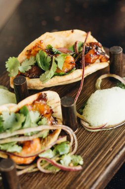 sebze ve maydanoz, Meksika mutfağı ile lezzetli tacos 