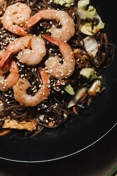 黑盘虾美味佳肴 传统亚洲食品 — 图库照片