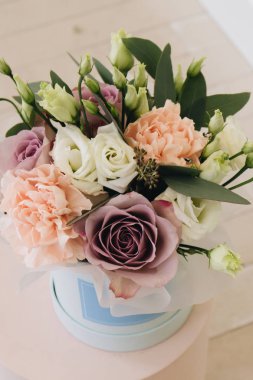 Yumuşak çiçekli güzel bahar buketi