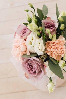 Yumuşak çiçekli güzel bahar buketi