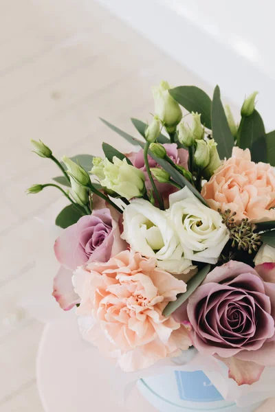 Hermoso Ramo Primavera Con Flores Tiernas — Foto de Stock