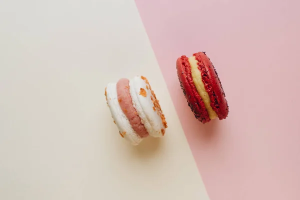 Komposition Aus Köstlichen Makronen Süßem Dessert — Stockfoto
