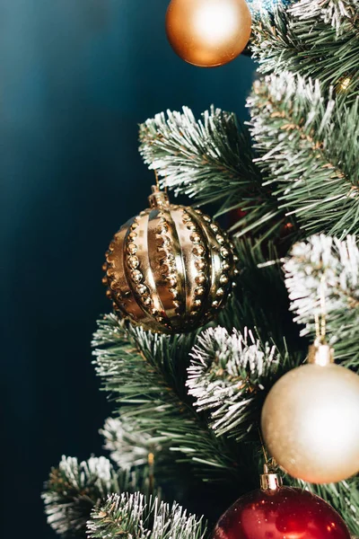 Arbre Noël Décoré Boules Colorées — Photo