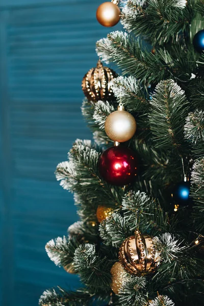 Arbre Noël Décoré Boules Colorées — Photo