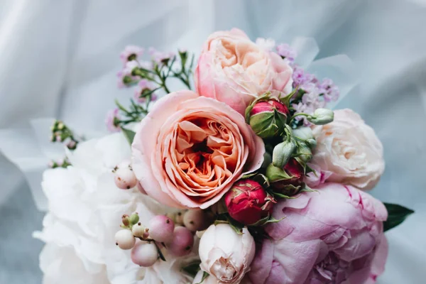 Beau Bouquet Printemps Avec Des Fleurs Tendres Roses — Photo