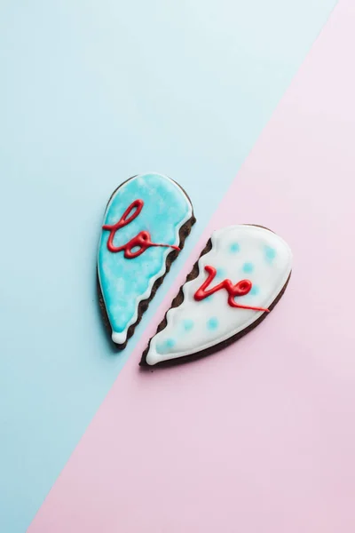 Dos Galletas Forma Corazón Roto Con Esmalte — Foto de Stock